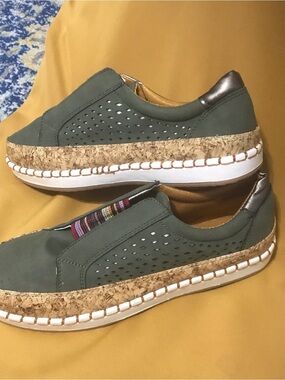 Slip-On Women’s Sneakers in Olive Green with Cork Platform